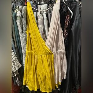 Free people colorblock tan and mustard yellow with strappy sleeves